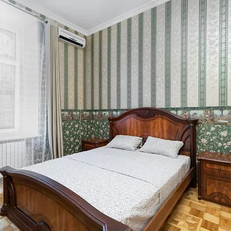 Deribasivska Prestige 2-bedroom *