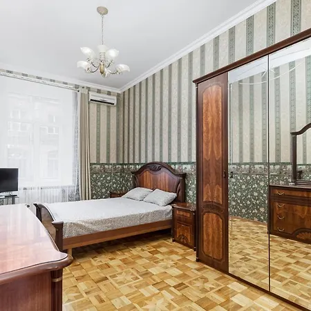 Lejlighed Deribasivska Prestige 2-bedroom *